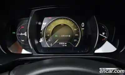 Renault QM6 2020 2.0 Автомат в Москве № 106786, миниатюра 9