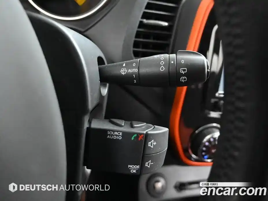 Renault QM3 2014 1.5 Автомат в Москве № 107129, фото 16