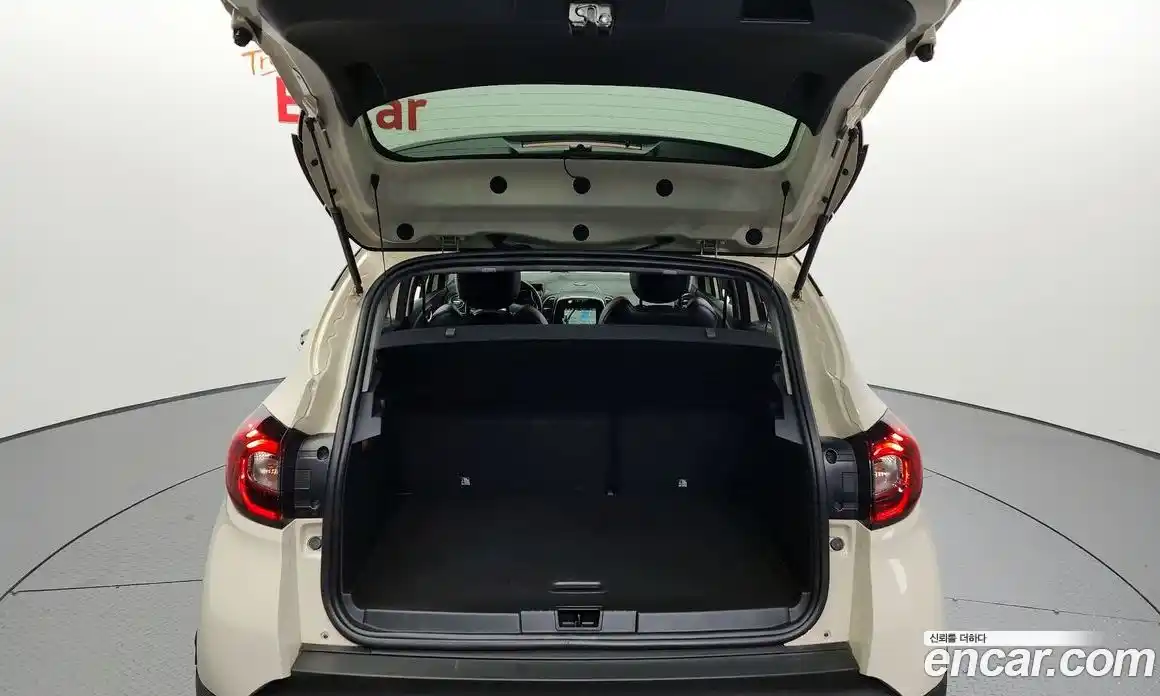 Renault QM3 2018 1.5 Автомат в Москве № 107477, фото 20