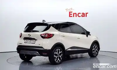 Renault QM3 2018 1.5 Автомат в Москве № 107477, миниатюра 2