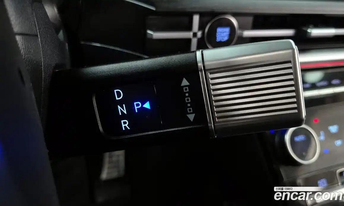 Hyundai Santa Fe 2024 1.6 Автомат в Москве № 109202, фото 15