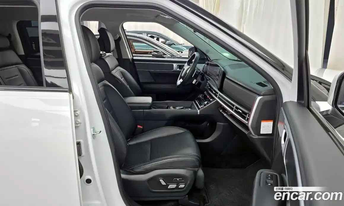 Hyundai Santa Fe 2024 1.6 Автомат в Москве № 109202, фото 18