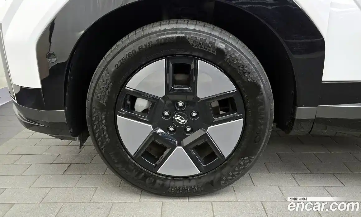 Hyundai Santa Fe 2024 1.6 Автомат в Москве № 109202, фото 4