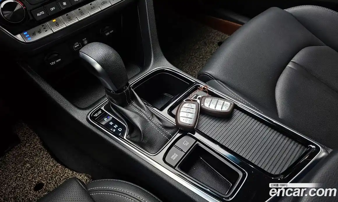 Hyundai Sonata 2019 2.0 Автомат в Москве № 111339, фото 20