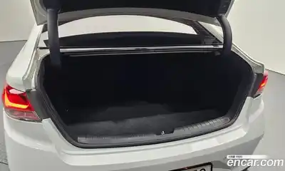 Hyundai Sonata 2019 2.0 Автомат в Москве № 111339, миниатюра 7