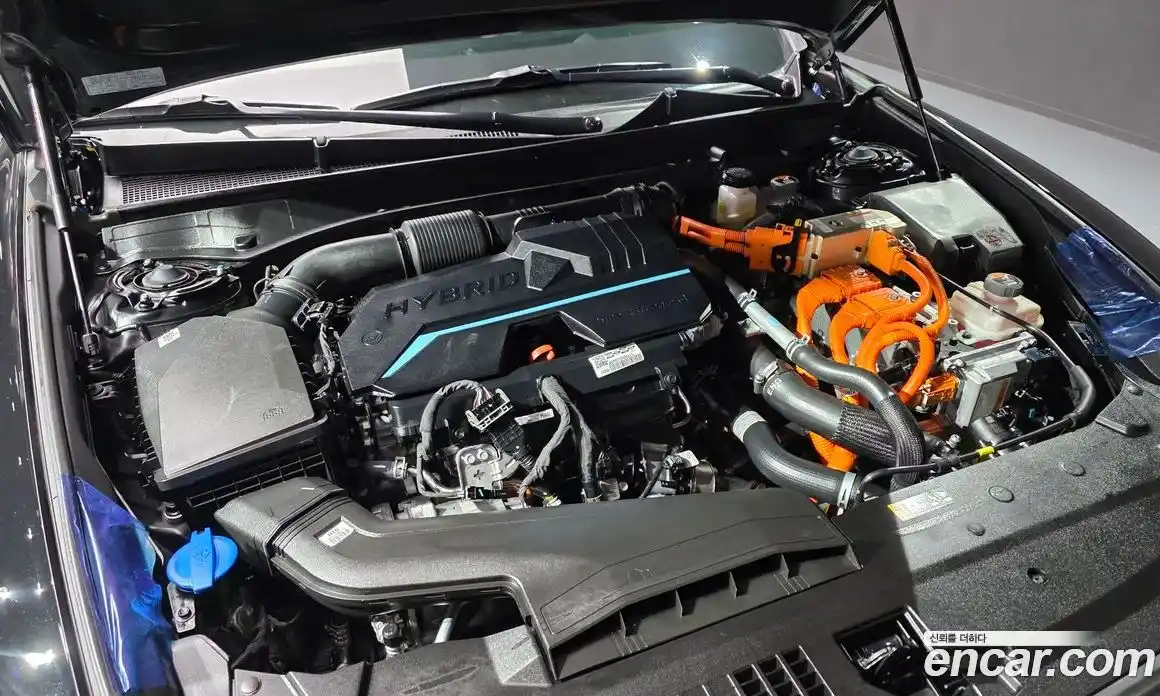 Hyundai Grandeur 2024 1.6 Автомат в Москве № 111423, фото 19