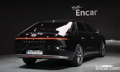 Hyundai Grandeur 2024 1.6 Автомат в Москве № 111423, миниатюра 2