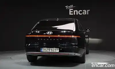 Hyundai Grandeur 2024 1.6 Автомат в Москве № 111423, миниатюра 3