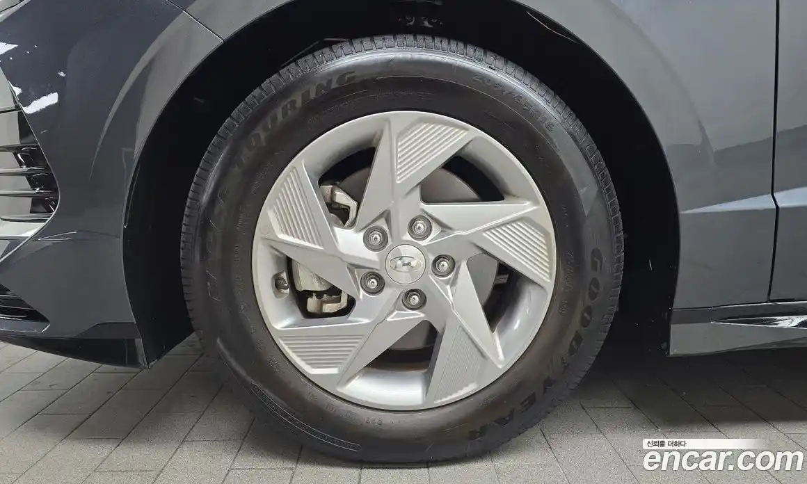 Hyundai Sonata 2024 2.0 Автомат в Москве № 111998, фото 9