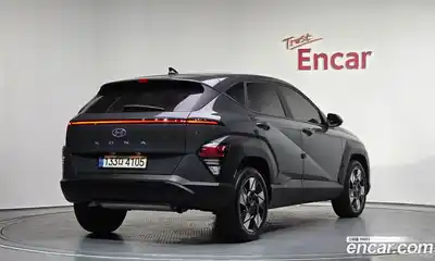 Hyundai Kona 2023 1.6 Автомат в Москве № 112024, миниатюра 2