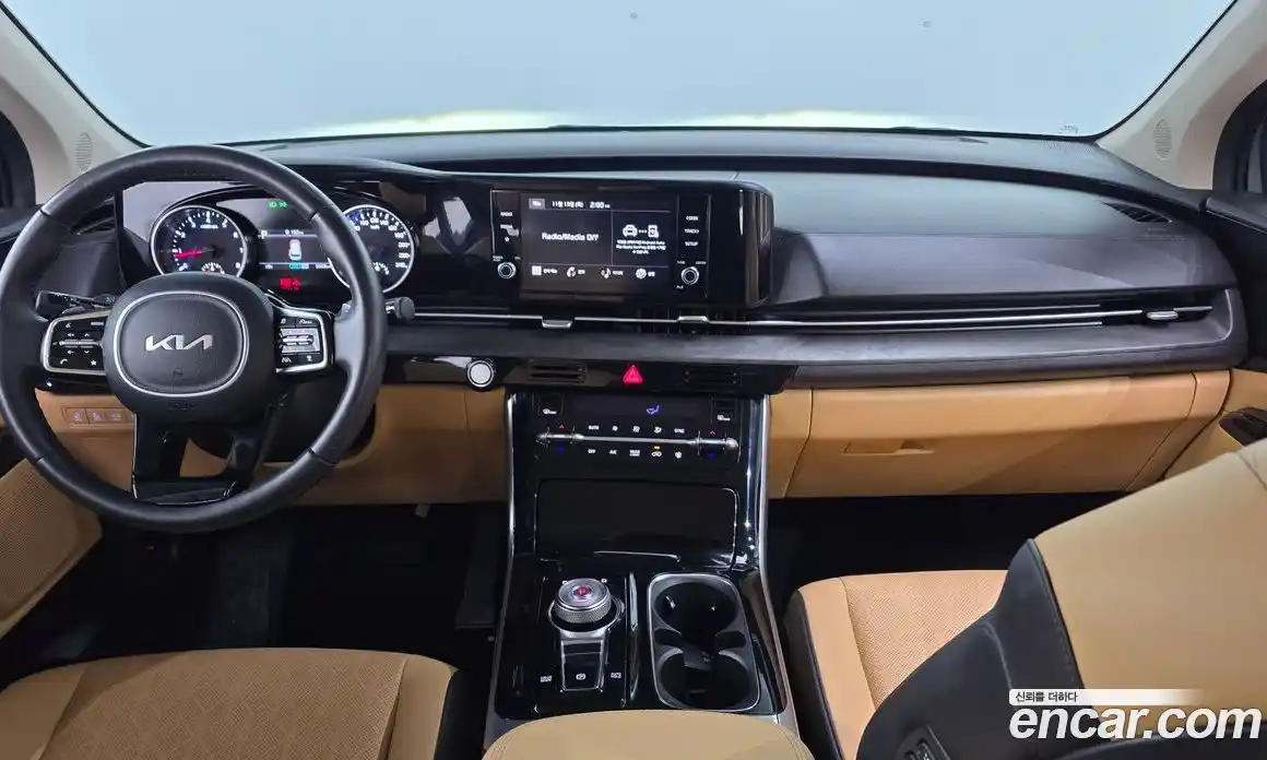 Kia Canival 2023 3.5 Автомат в Москве № 115002, фото 12