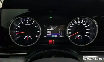 Kia Canival 2023 3.5 Автомат в Москве № 115002, миниатюра 9