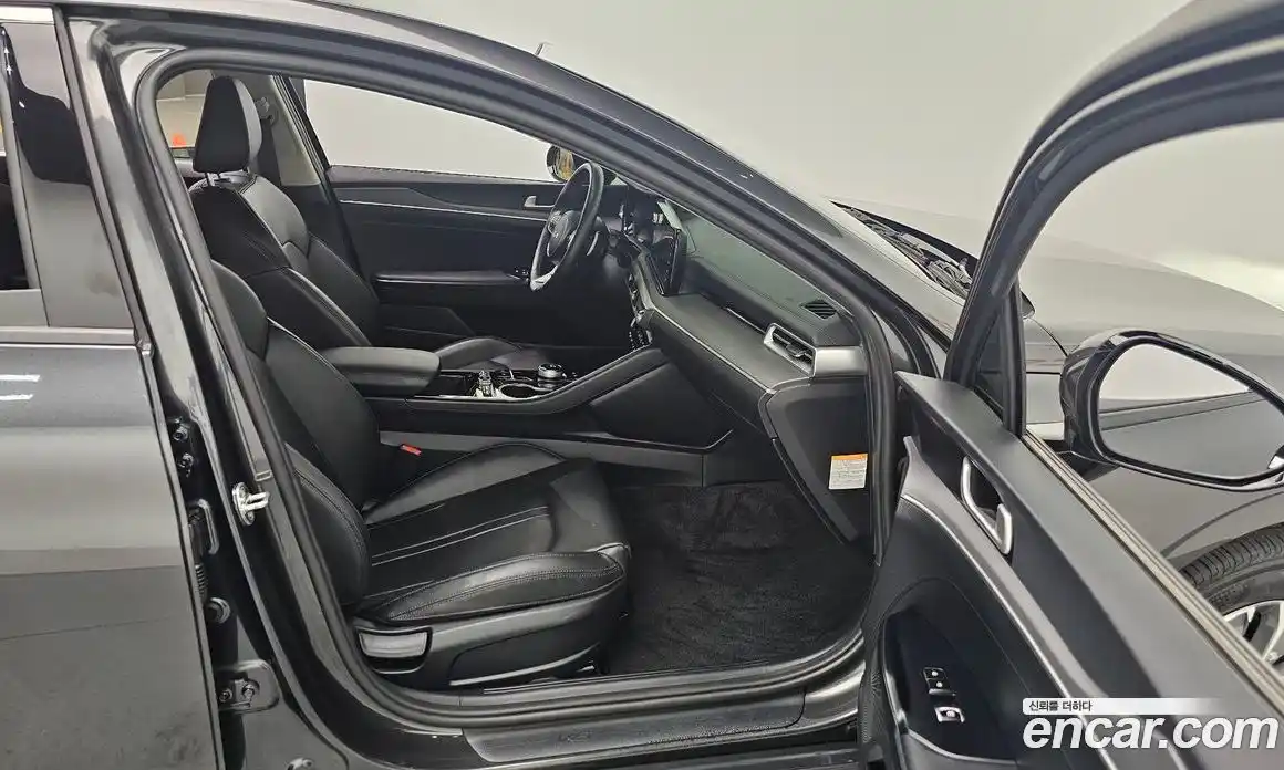 Kia K5 2023 2.0 Автомат в Москве № 115372, фото 11