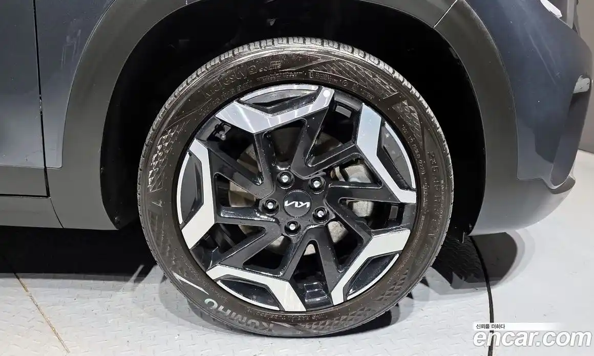 Kia Seltos 2024 1.6 Автомат в Москве № 115446, фото 20