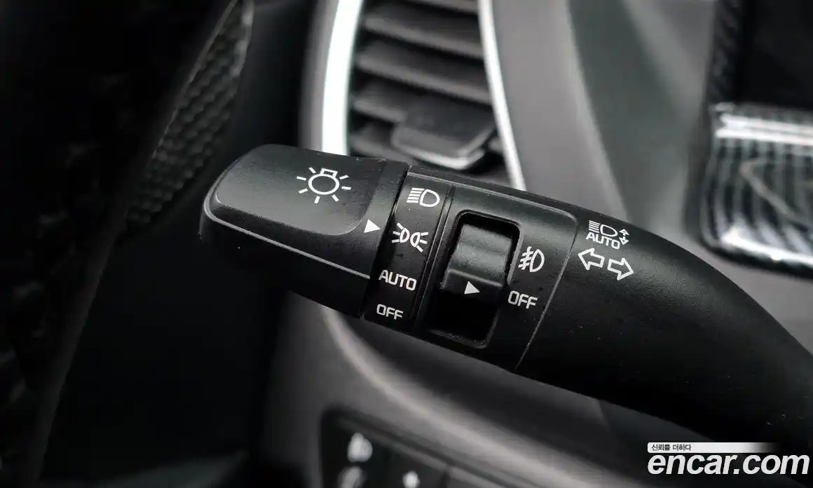 Kia Seltos 2024 1.6 Автомат в Москве № 115446, фото 8