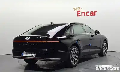 Hyundai Grandeur 2025 1.6 Автомат в Москве № 119901, миниатюра 3