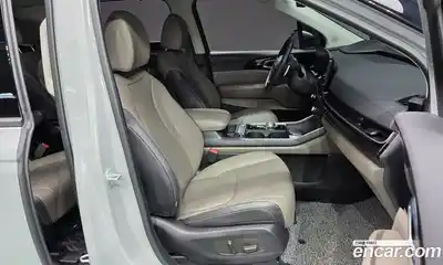 Kia Canival 2025 2.2 Автомат в Москве № 119907, миниатюра 3