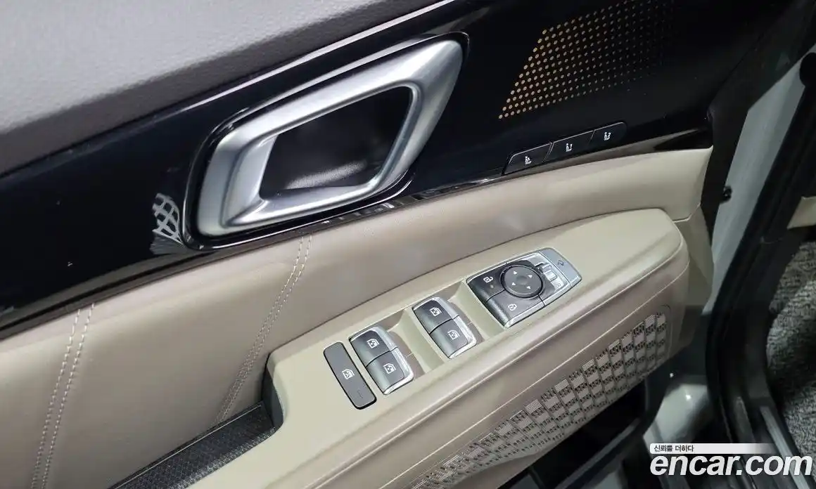 Kia Canival 2025 2.2 Автомат в Москве № 119907, фото 4