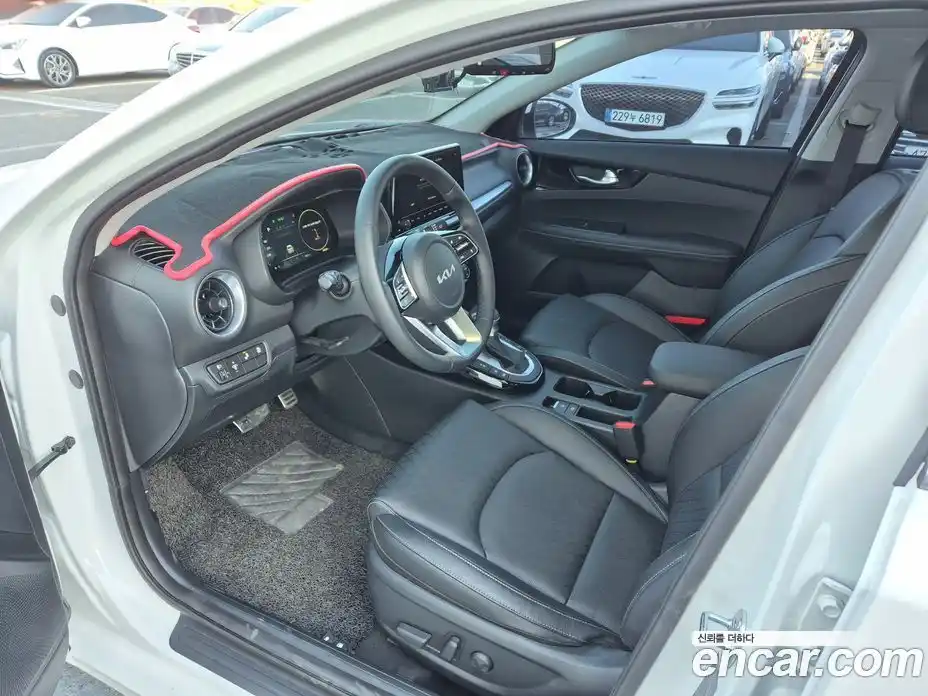 Kia K3 2024 1.6 Автомат в Москве № 121703, фото 10