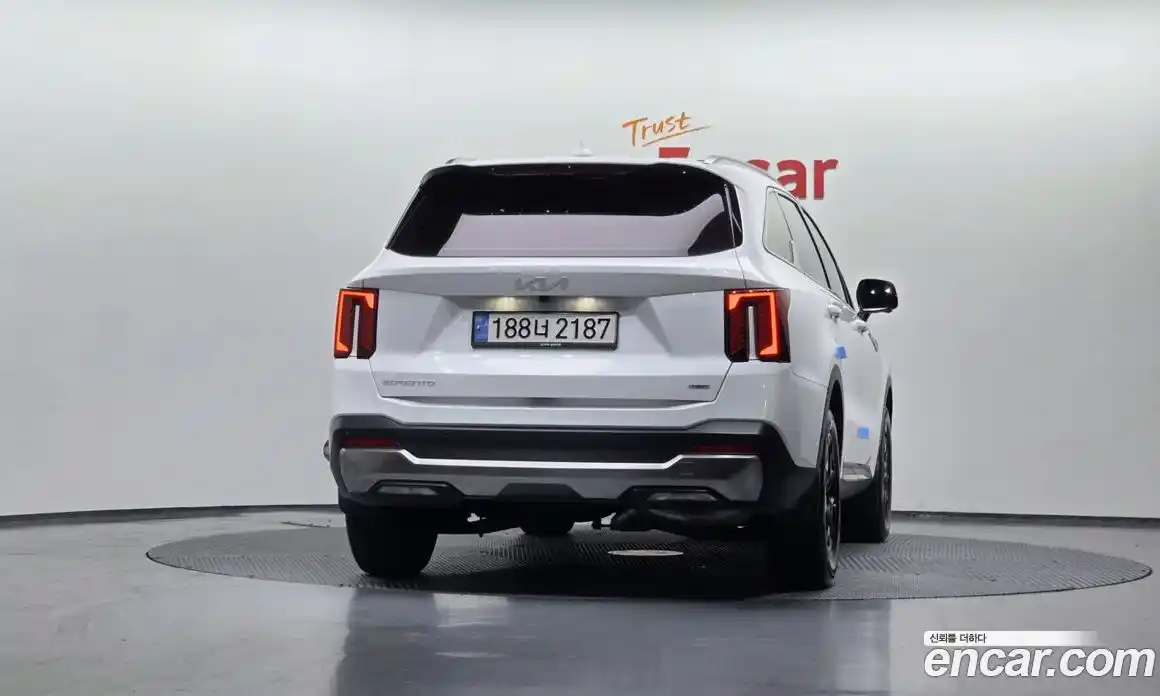 Kia Sorento 2024 1.6 Автомат в Москве № 121947, фото 4