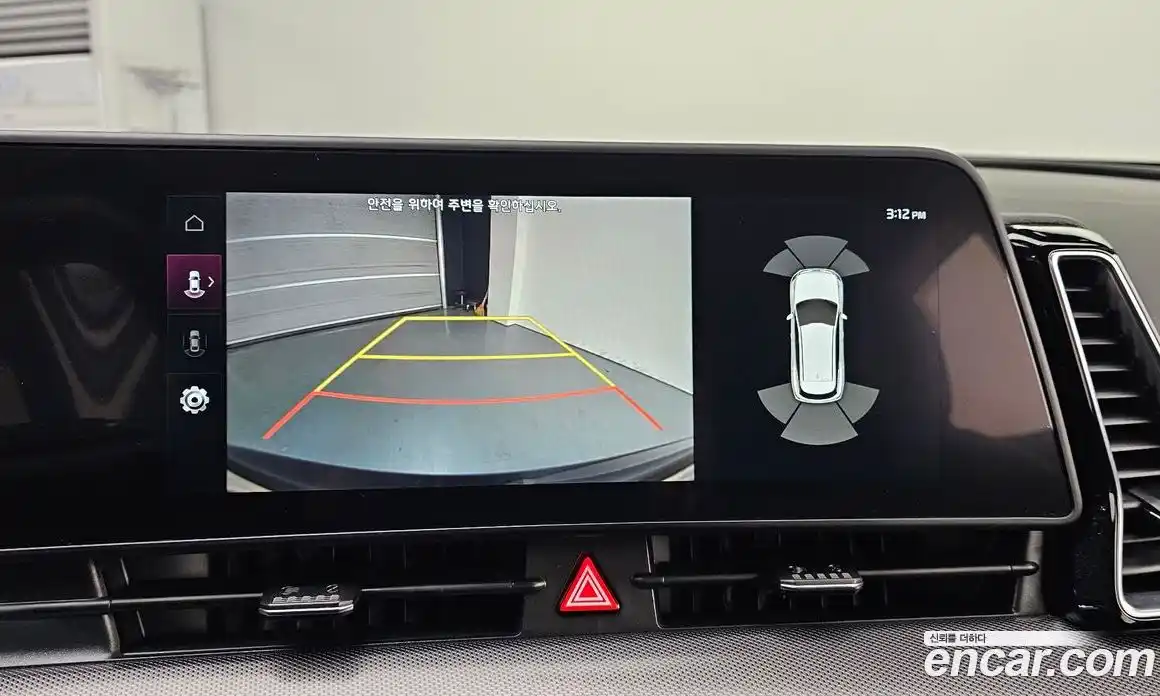 Kia Sportage 2023 1.6 Автомат в Москве № 121983, фото 3