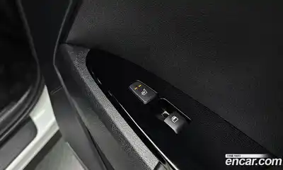 Kia Sportage 2023 1.6 Автомат в Москве № 121983, миниатюра 4