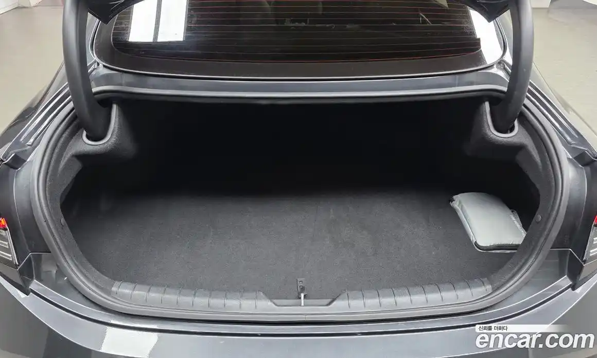 Hyundai Sonata 2024 2.0 Автомат в Москве № 123101, фото 10