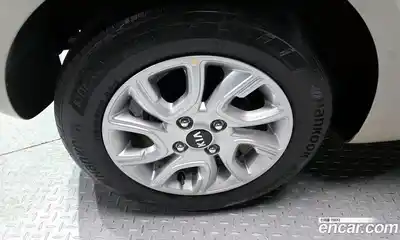 Kia Morning 2017 1.0 Автомат в Москве № 123459, миниатюра 12