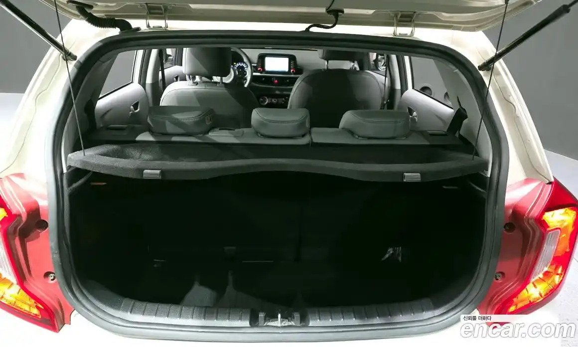 Kia Morning 2017 1.0 Автомат в Москве № 123459, фото 16