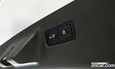 Hyundai Santa Fe 2024 2.5 Автомат в Москве № 125387, миниатюра 7