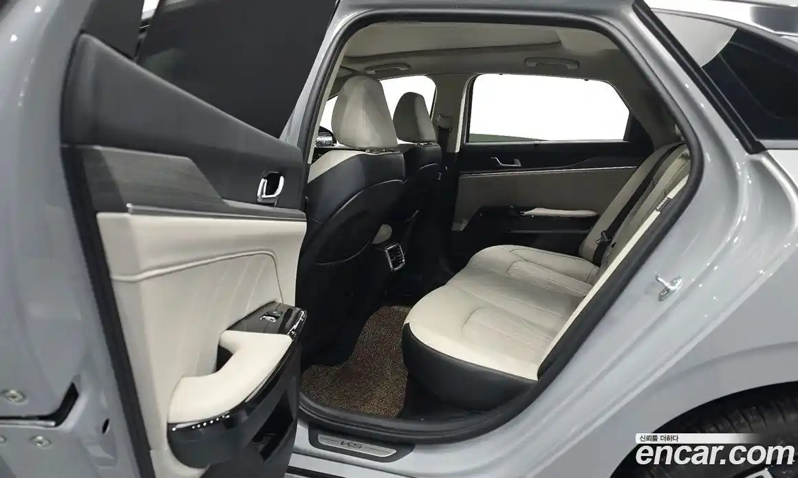 Kia K5 2024 2.0 Автомат в Москве № 128198, фото 12