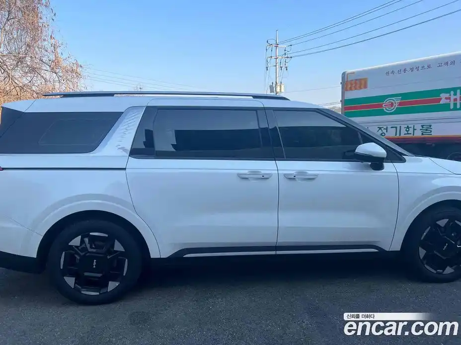 Kia Canival 2025 1.6 Автомат в Москве № 128360, фото 5