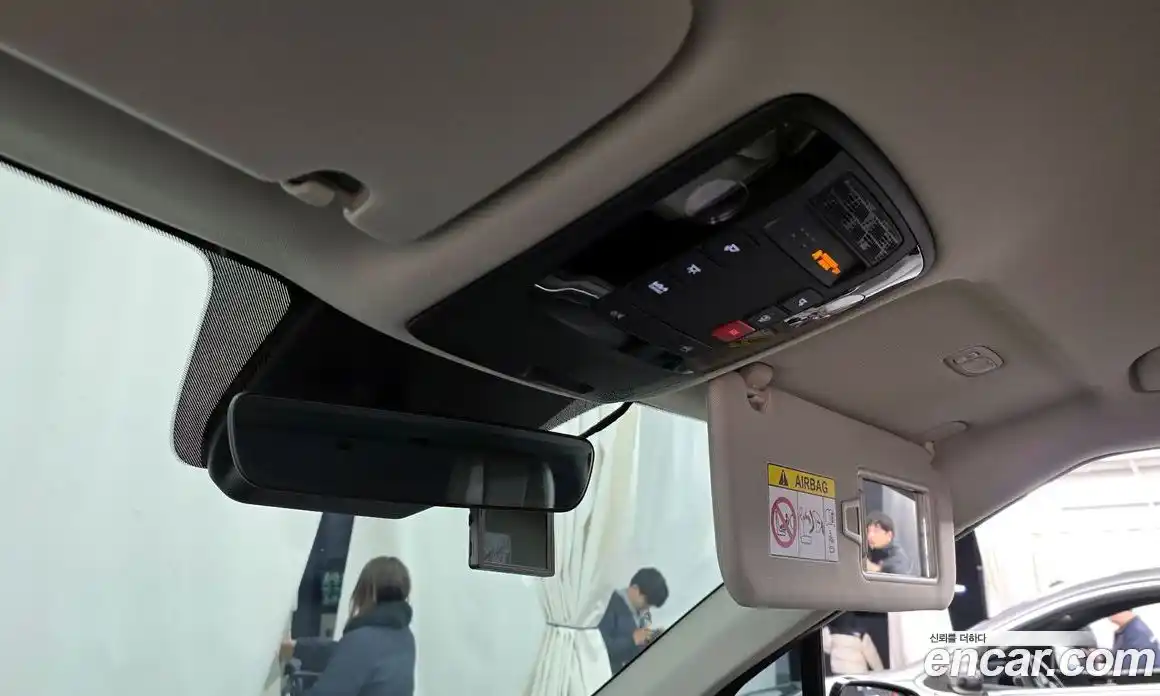 Kia Canival 2024 3.5 Автомат в Москве № 128608, фото 18