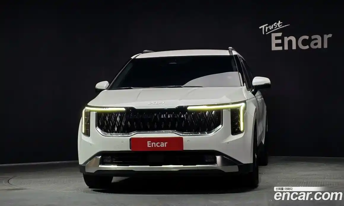 Kia Canival 2024 3.5 Автомат в Москве № 128608, фото 3