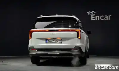 Kia Canival 2024 3.5 Автомат в Москве № 128608, миниатюра 4