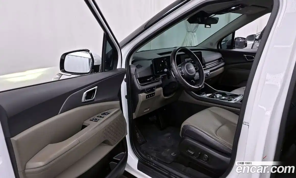 Kia Canival 2024 3.5 Автомат в Москве № 128608, фото 10