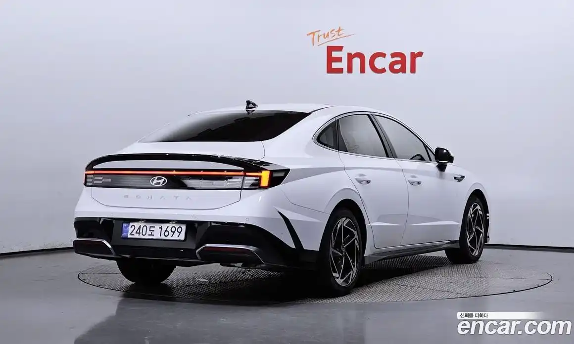 Hyundai Sonata 2025 2.0 Автомат в Москве № 129693, фото 1