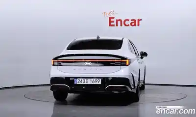 Hyundai Sonata 2025 2.0 Автомат в Москве № 129693, миниатюра 12