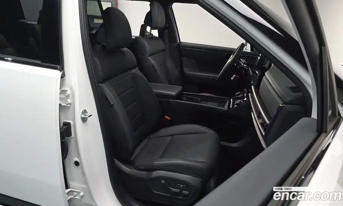 Hyundai Santa Fe 2024 1.6 Автомат в Москве № 130273, фото 14