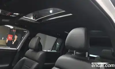 Hyundai Santa Fe 2024 1.6 Автомат в Москве № 130273, миниатюра 3