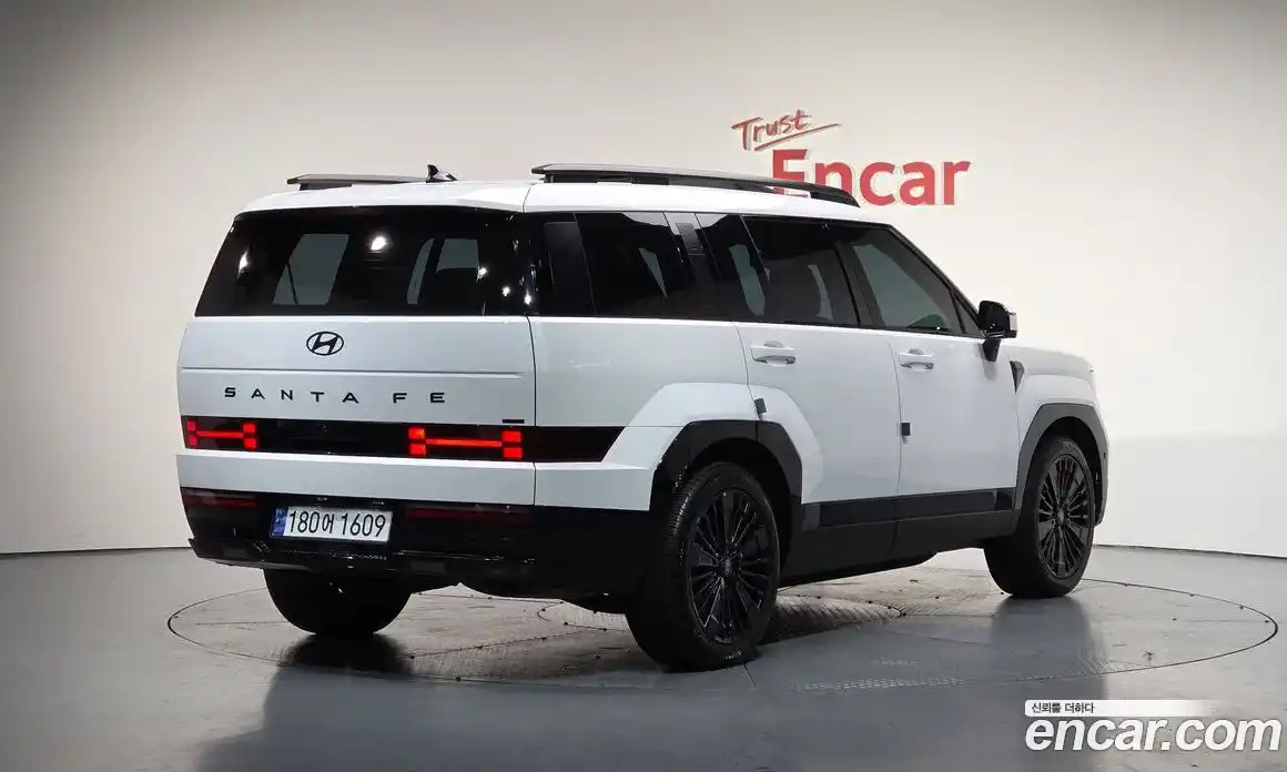 Hyundai Santa Fe 2024 1.6 Автомат в Москве № 130273, фото 9