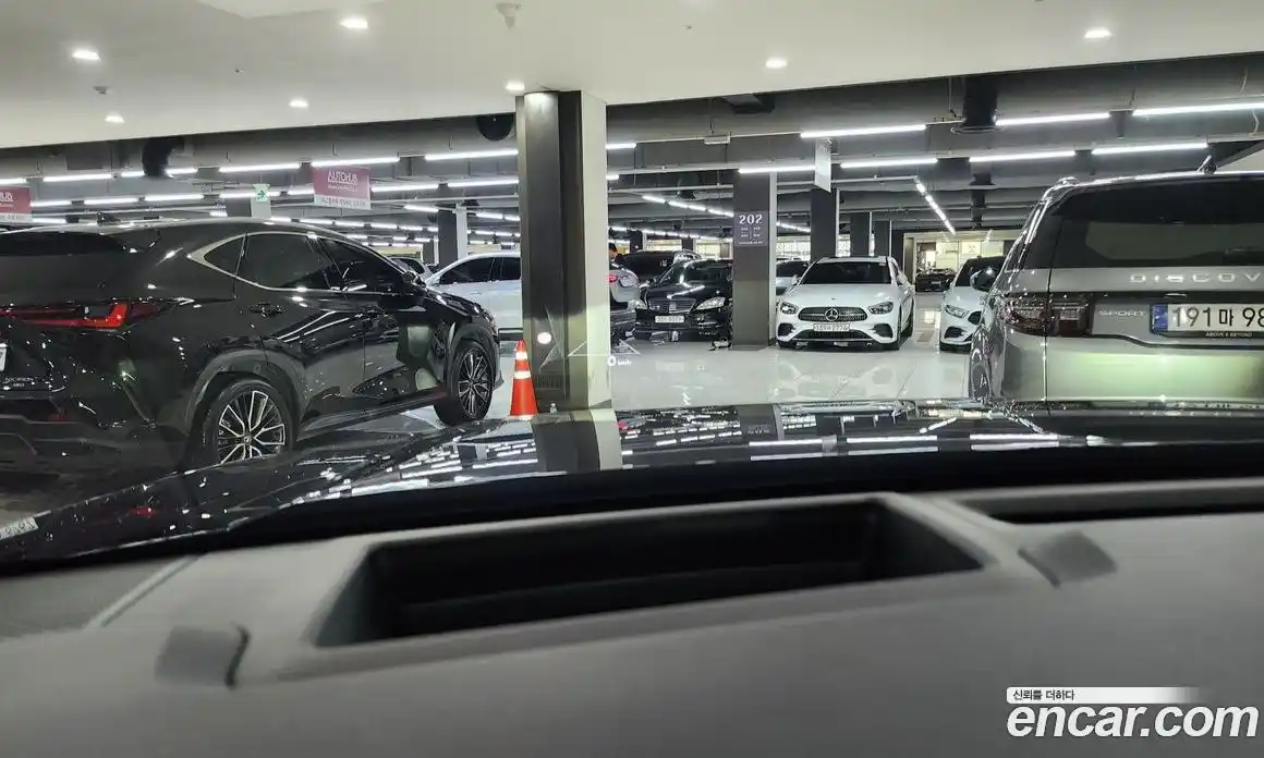 Hyundai Santa Fe 2025 2.5 Автомат в Москве № 130594, фото 18