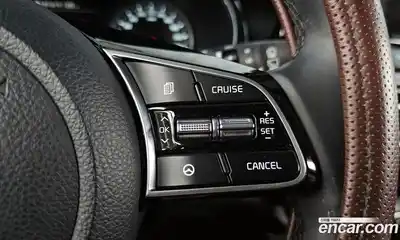 Kia Seltos 2023 1.6 Автомат в Москве № 133791, миниатюра 11