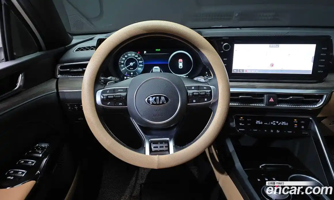 Kia K5 2021 2.0 Автомат в Москве № 133969, фото 18