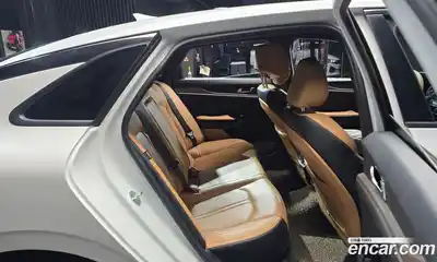 Kia K5 2021 2.0 Автомат в Москве № 133969, миниатюра 9