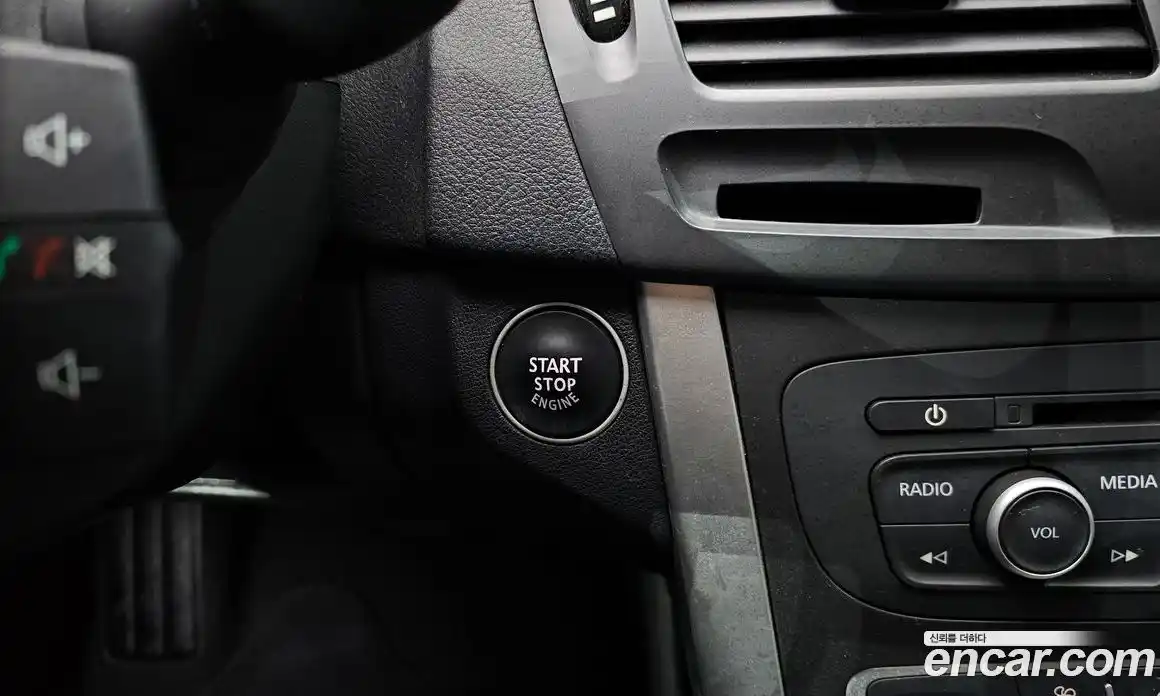 Renault SM5 2018 2.0 Автомат в Москве № 138825, фото 15