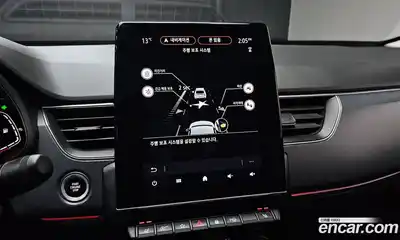 Renault XM3 2023 1.6 Автомат в Москве № 139063, миниатюра 8