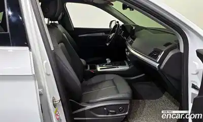 Audi Q5 2022 2.0 Автомат в Москве № 139450, миниатюра 12