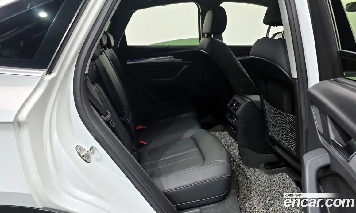 Audi Q5 2022 2.0 Автомат в Москве № 139450, фото 8