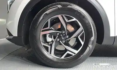 Kia Sportage 2023 1.6 Автомат в Москве № 14492, миниатюра 9